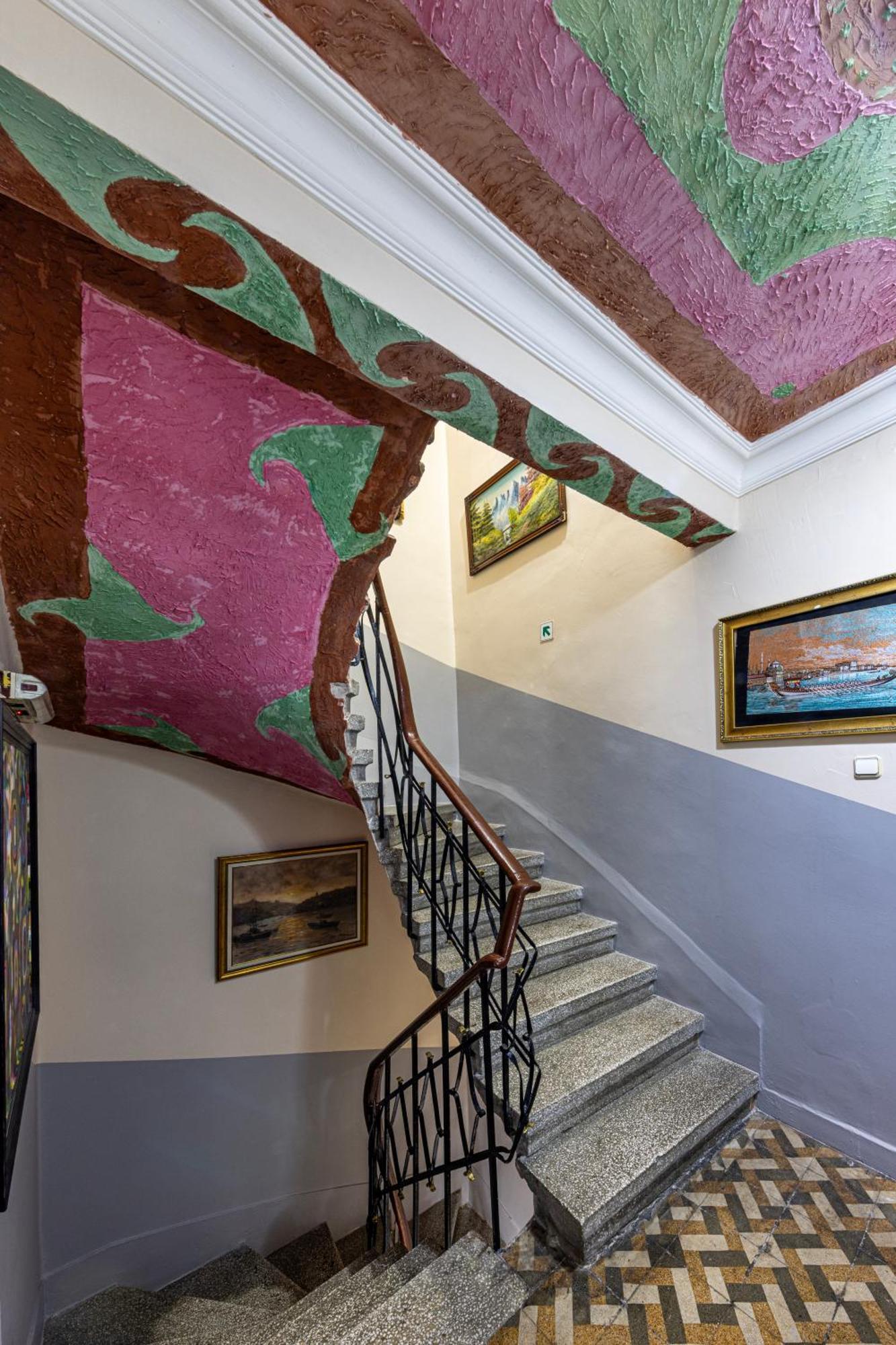 Bahaus Guesthouse Hostel Istanboel Buitenkant foto