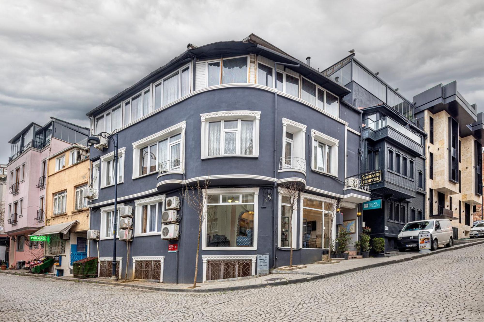 Bahaus Guesthouse Hostel Istanboel Buitenkant foto